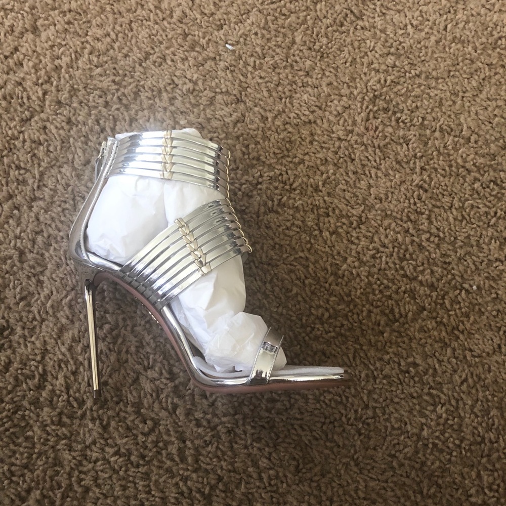 They fit me way to big.